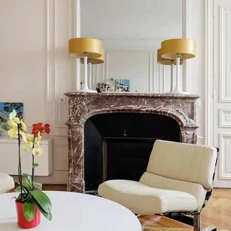 Superbe Appartement-6p Au Coeur Du Marais Parigi